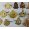 Image 2 : LOT OF 20 - CDN BADGES