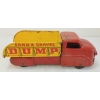 Image 3 : MARX TIN SAND & GRAVEL DUMP TRUCK