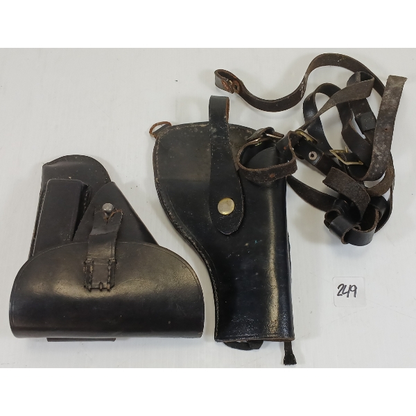 LOT OF 2 - BLACK LEATHER HANDGUN HOLSTERS