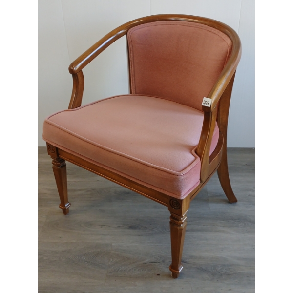 HESPELER FURNITURE CLASSIC STYLE OCCASIONAL CHAIR