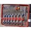 Image 4 : LOT OF 3 - WRENCH SETS - INCL GEARWRENCH RATCHET COMBINATION SET