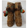Image 5 : PAIR OF TALL BEADED MOOSE MUKLUKS