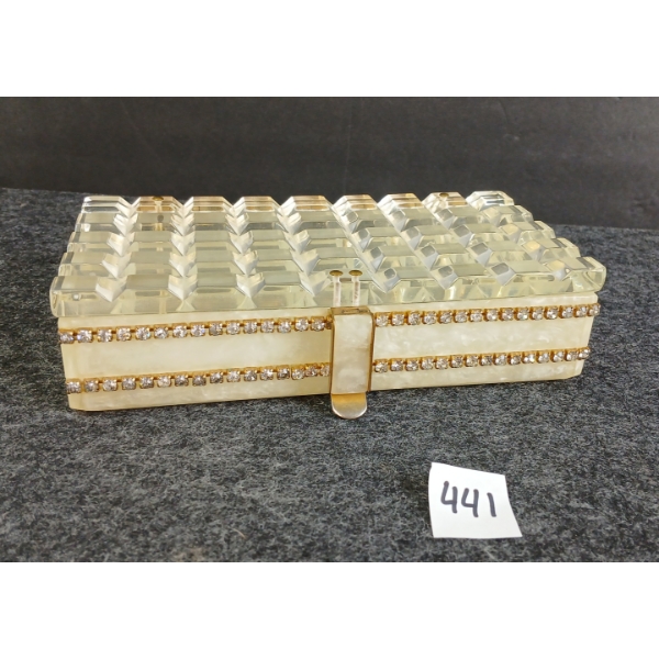 LUCITE JEWLERY BOX