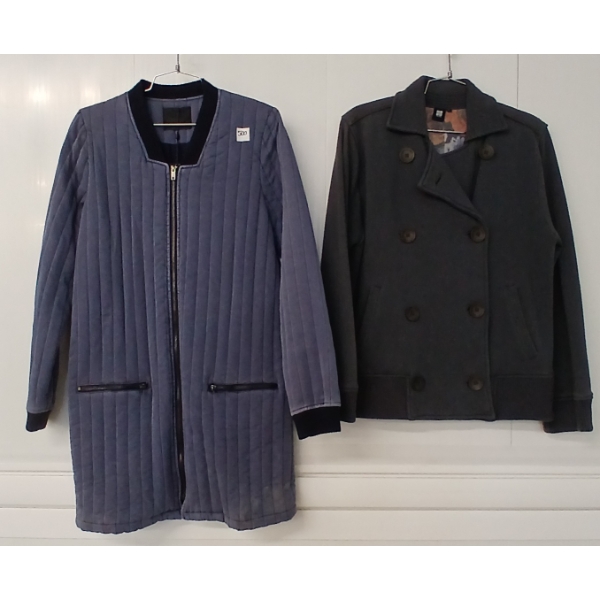 LOT OF 2 - WOMEN'S MINIMUM SERIZA & INSIGHT BEATEN FLOYD JACKETS