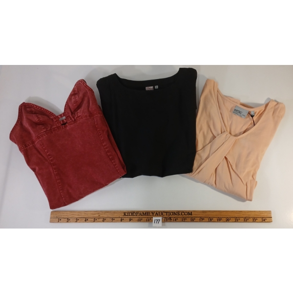 LOT OF 3 - WOMEN'S MID LENGTH DRESSES - MFG SPLIT, INSIGHT & WESC