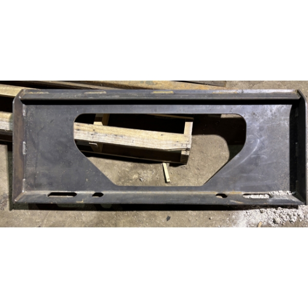 NEW WELD-ON SKID STEER MOUNT PLATE