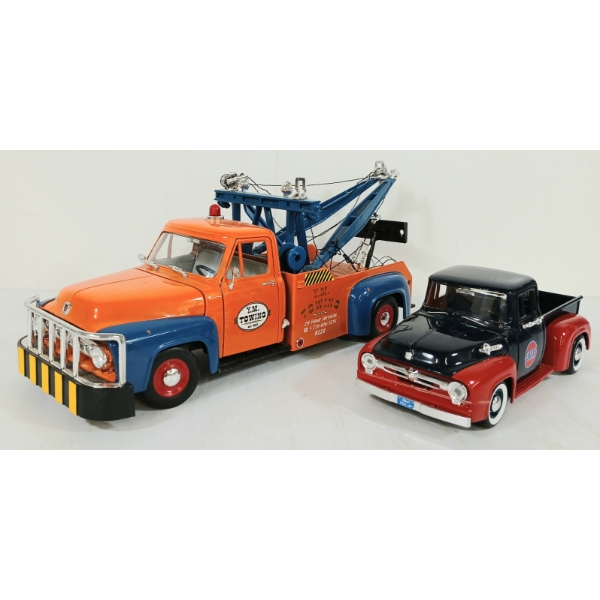 LOT OF 2 - ROAD SIGNATURE DIECAST 1953 FORD F-100 WRECKER & MOTOR MAX 1956 FORD F-100 PICKUP MODELS