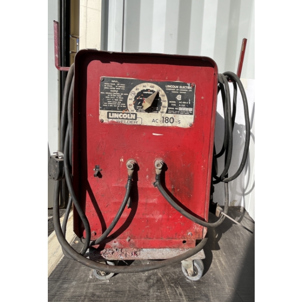 LINCOLN ELECTRIC 230V WELDER