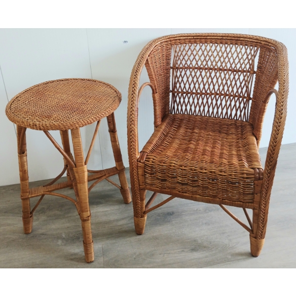 LOT OF 2 - RATTAN CHAIR & SIDE TABLE