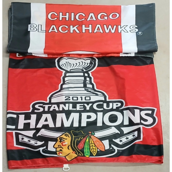LOT OF 2 - CHICAGO BLACK HAWKS FLAGS - 2010 STANLEY CUP CHAMPIONS