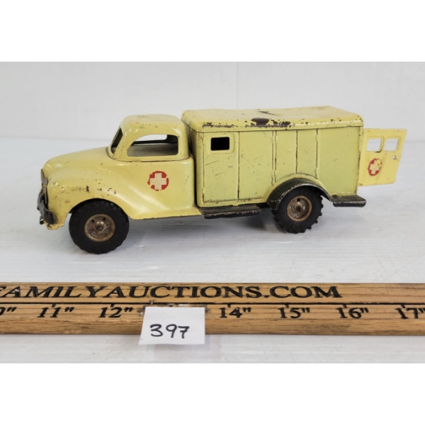 GAMA TIN FRICTION AMBULANCE