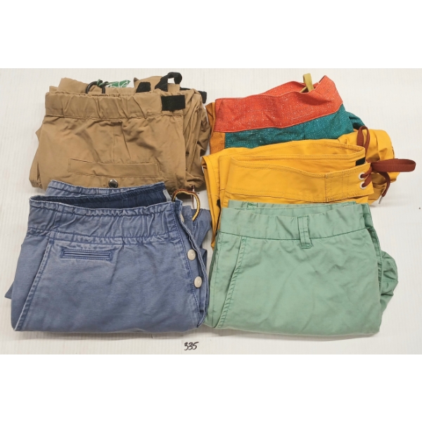 LOT OF 5 - MEN'S SWIM, LOUNGE SHORTS & PANTS - MFG BRIXTON, DEUS EX MACHINA, PENFIELD, ETC