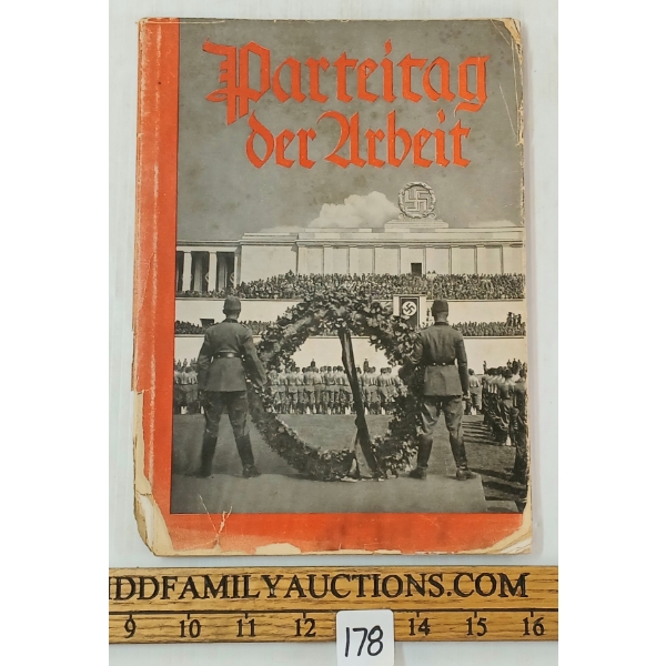 WWII "PARTEIAG DER ARBEIT" BY HEINRICH HOFFMANN - PHOTOGRAPHY BOOKLET