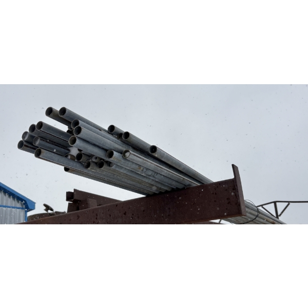 JOB LOT - APPROX 38 PCS - 1"OD X 20' GALV PIPE