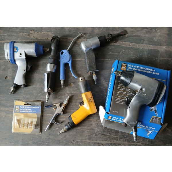 LOT OF 8 - AIR TOOLS INCL. IMPACT, RATCHET WRENCH, AIR GUN