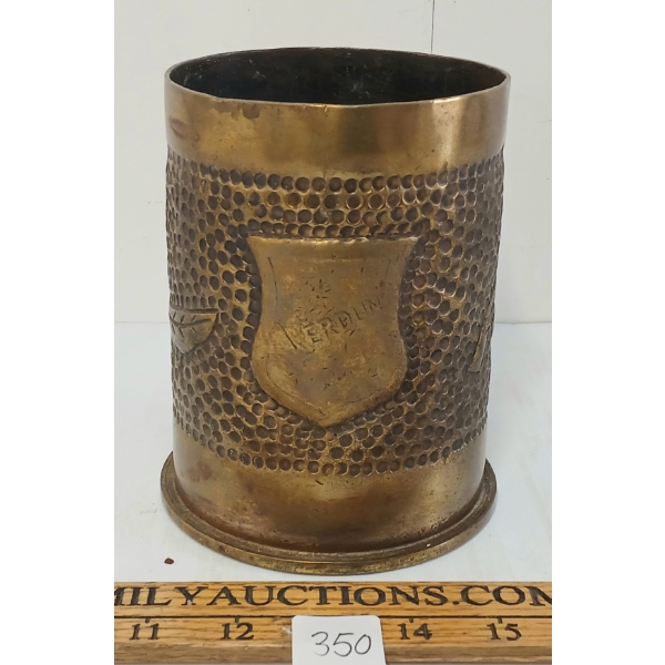 1913 SCHNEIDER FRENCH CANON BRASS SHELL - HAMMERED TRENCH ART