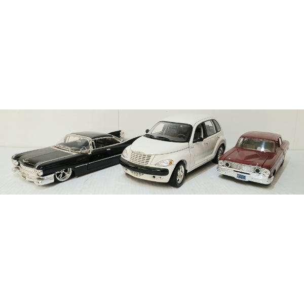 LOT OF 3 - GATE DIECAST CHRYSLER PT CRUISER, MAISTO 1964 FORD FAIRLANE & JADA 1959 CADILLAC DEVILLE 