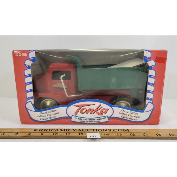 1949 TONKA PRESSED STEEL DUMP TRUCK - CLASSIC EDITION