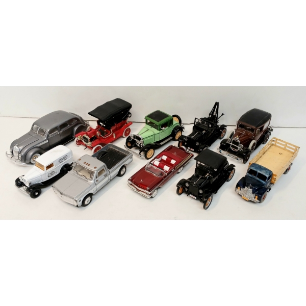 LOT OF 10 - DIECAST MODELS - DINKY, ERTL, WELLY, ETC