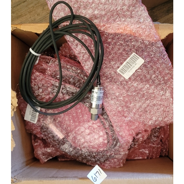 LOT OF 22 - TE CONNECTIVITY PRESSURE SENSOR W/ CABLE