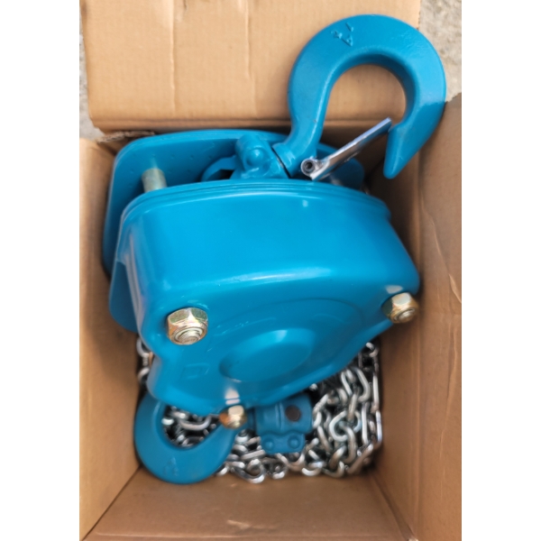 PFAFF-SILBERBLAU 2TONNE MANUAL CHAIN HOIST