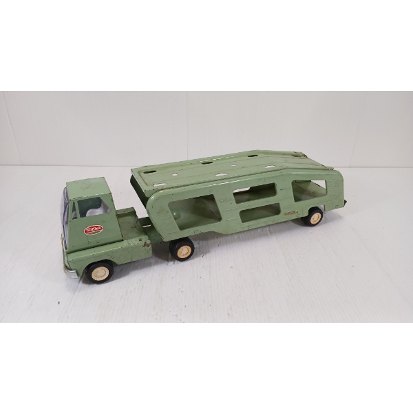 TONKA PRESSED STEEL CAR HAULER