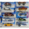 Image 2 : LOT OF 30 - HOTWHEELS - HYDROJET, SPLATTER PAINT SERIES, STEEL PASSION, ETC