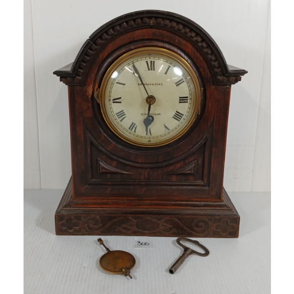 SWINDON & SONS OAK SHELF CLOCK