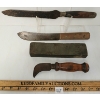Image 2 : LOT OF 4 - VINTAGE KNIVES & SHARPENING BLOCK