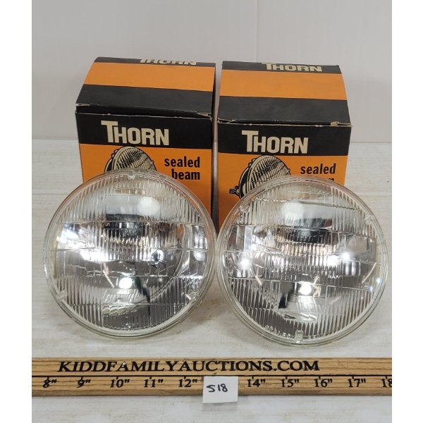 LOT OF 2 - THORN 12V SEALED BEAMS