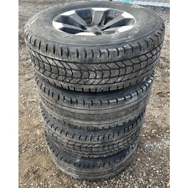 LOT OF 4 - TIRES & RIMS FOR 2021 DODGE RAM