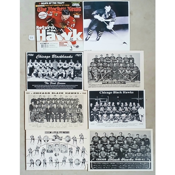 LOT OF 8 - CHICAGO BLACK HAWKS FOAM CORE SIGNS - 1926-1963 TEAM PHOTOS