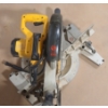 Image 4 : DEWALT 10IN MITER SAW
