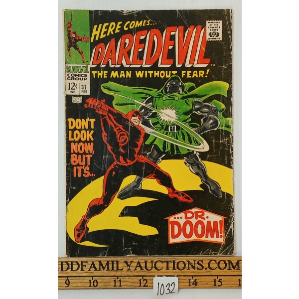 MARVEL COMICS "HERE COMES DAREDEVIL: THE MAN WITHOUT FEAR" NO. 37 COMIC BOOK