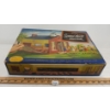 Image 1 : RENWAL LITTLE RED SCHOOL HOUSE & FURNITURE SET