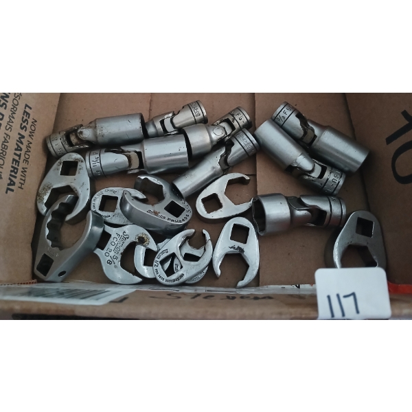 QTY OF SNAP ON SOCKETS - CROW FOOT, SWIVEL