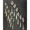 Image 3 : TORONTO SILVER PLATE CO. EMBOSSED FLORAL DESIGN FORKS & SPOONS