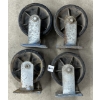 Image 2 : LOT OF 4 - WHEELS ON CASTERS
