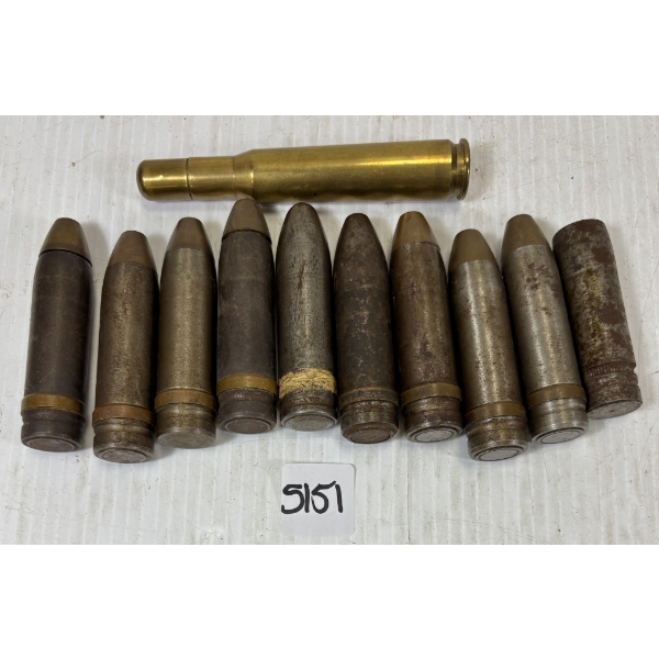 AMMO: 10 X 20 MM & 1 X 14 MM (DUMMY)