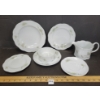 Image 2 : CLASSIC ROSE - ROSENTHAL CHINA 12 PLACE DINNER SET
