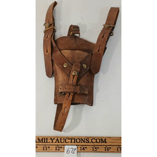 BRITISH / CDN LEATHER SWORD FROG