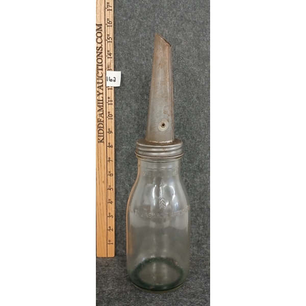 EMBOSSED QT OIL BOTTLE W/ SPOUT