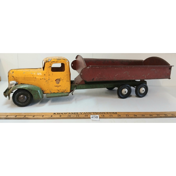 TURNER TOYS PRESSED STEEL DUMP TRUCK