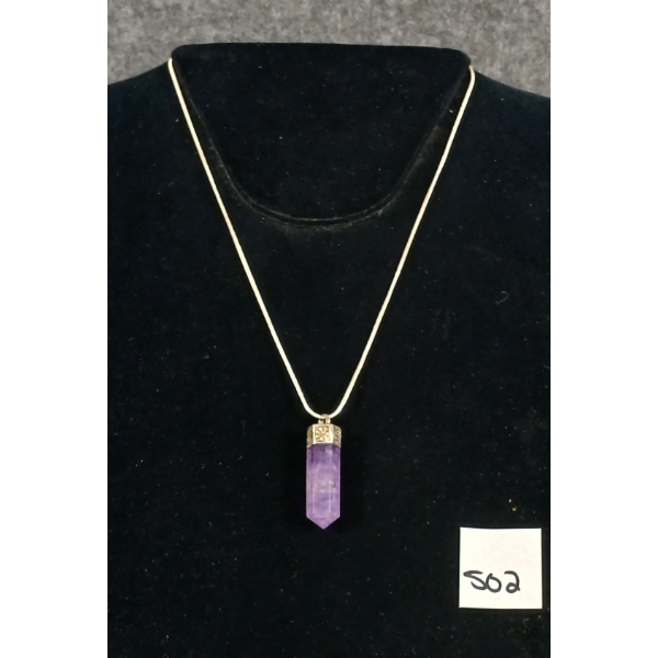AMETHYST PENDANT W/ CHAIN
