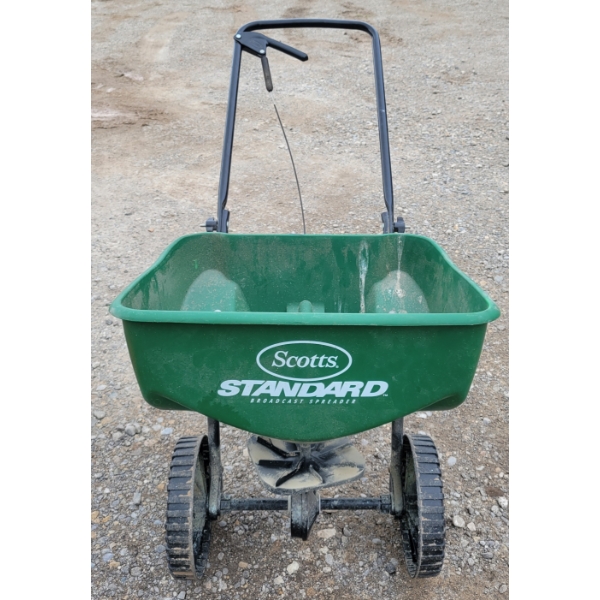 SCOTTS STANDARD SEED SPREADER
