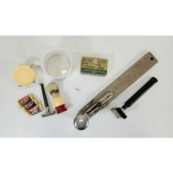 LOT OF 9 - VINTAGE MEN'S SHAVING - WILLIAMS MUG, RAZOR, BLADES, ETC