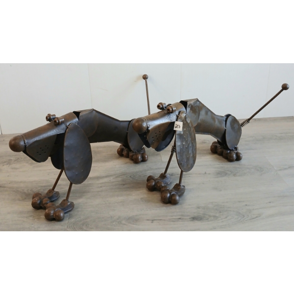 LOT OF 2 - FOLK ART DACHSHUNDS