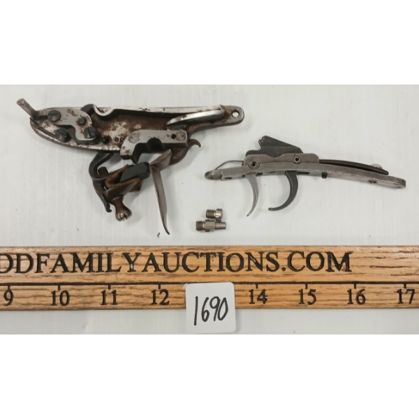 LOT OF 2 - PEDERSOLI FLINTLOCK LOCK PLATE & CVA MOUNTAIN RIFLE DUAL SET TRIGGERS