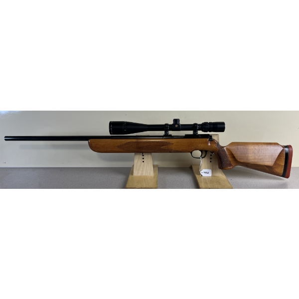CARL WALTHER CUSTOM TARGET RIFLE IN .22 LR