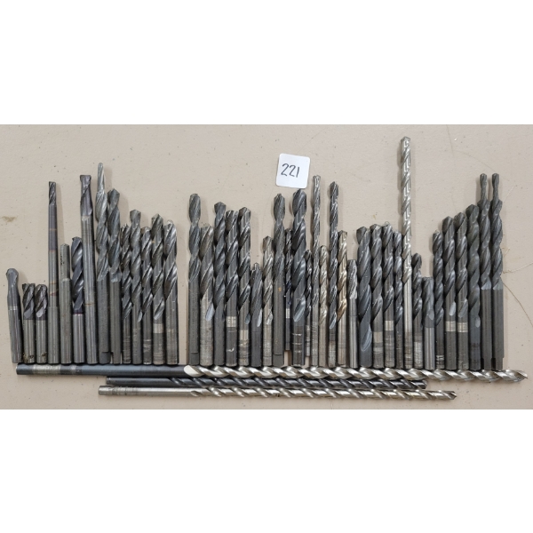 QTY OF DRILL BITS